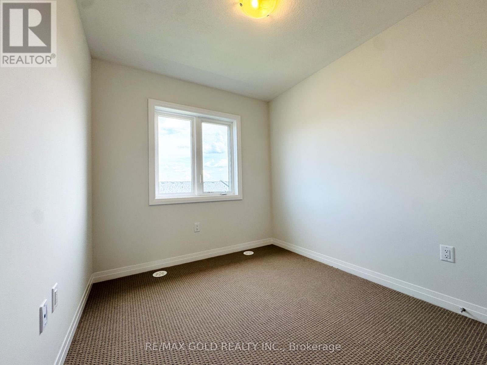 114 - 155 Equestrian Way, Cambridge, Ontario  N3E 0E8 - Photo 41 - X12214486