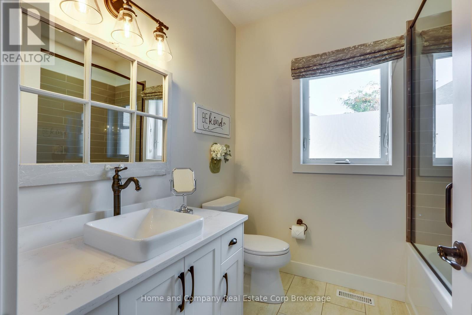 86 Wilson Court, St. Marys, Ontario  N4X 0B6 - Photo 18 - X12449234