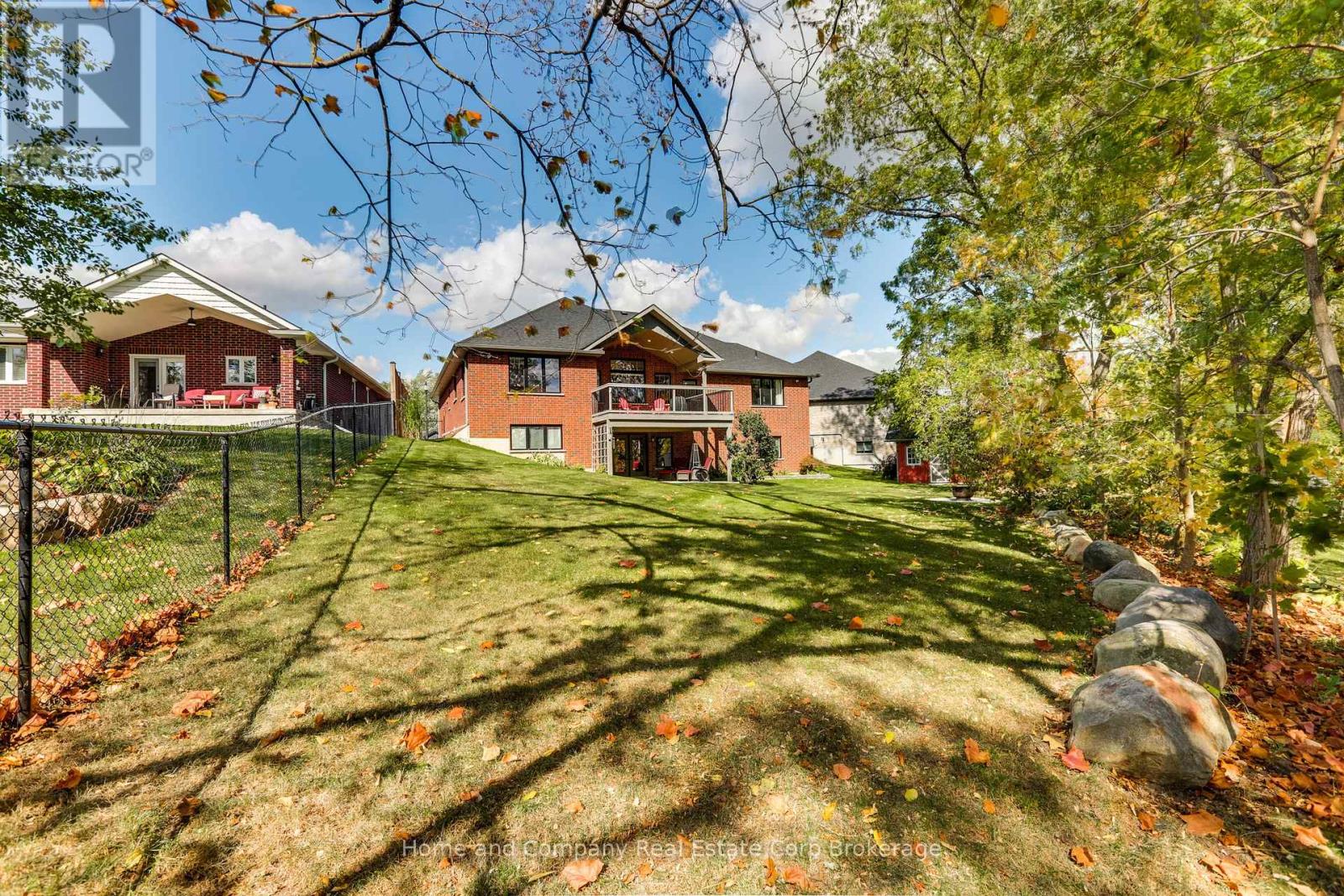 86 Wilson Court, St. Marys, Ontario  N4X 0B6 - Photo 36 - X12449234