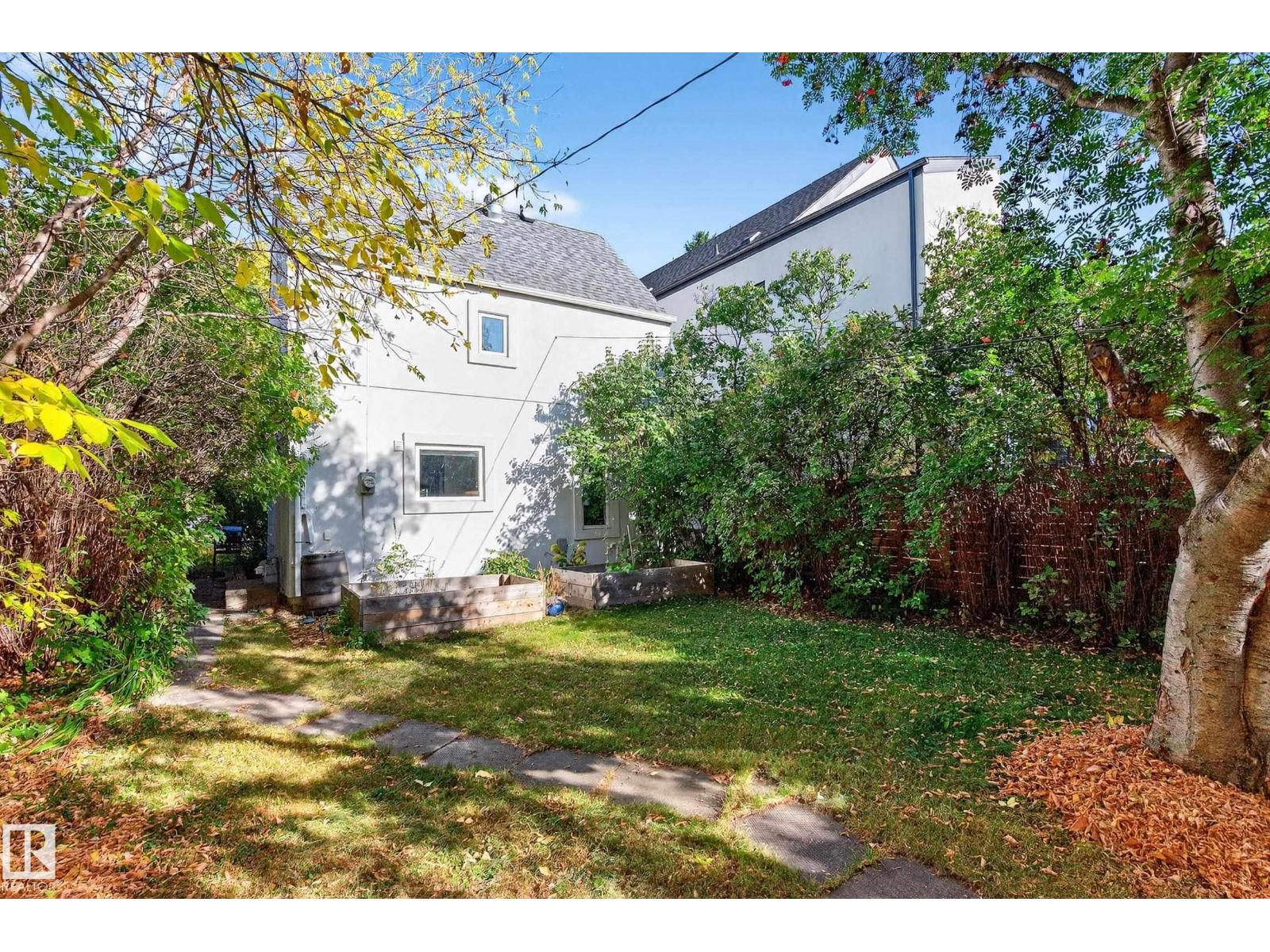 10929 University Av Nw, Edmonton, Alberta  T6G 1Y1 - Photo 47 - E4461117