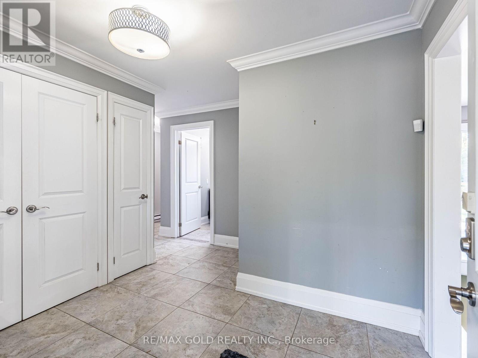 14201 Winston Churchill Boulevard, Caledon, Ontario  L7C 1S6 - Photo 13 - W12448720