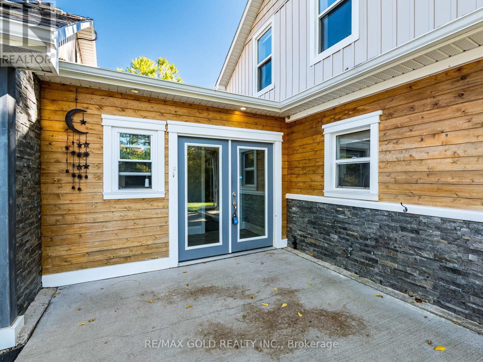 14201 Winston Churchill Boulevard, Caledon, Ontario  L7C 1S6 - Photo 5 - W12448720