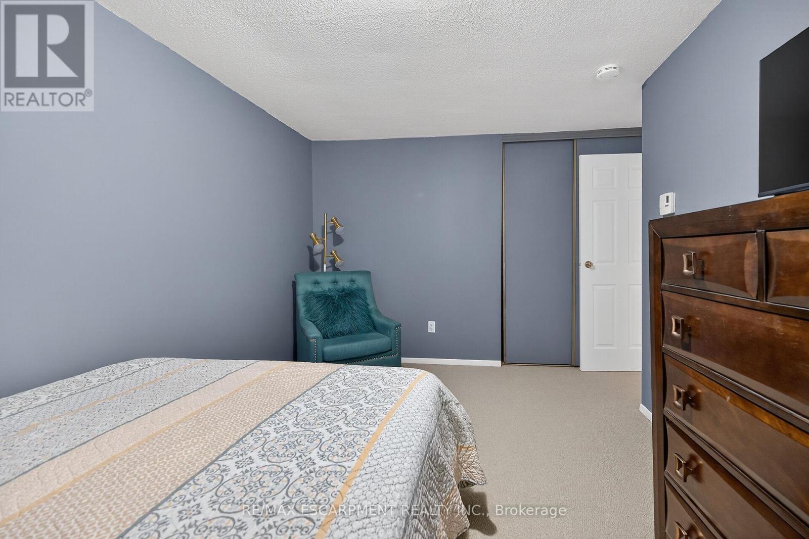 17 - 1550 Garth Street, Hamilton, Ontario  L9B 1T3 - Photo 32 - X12449063