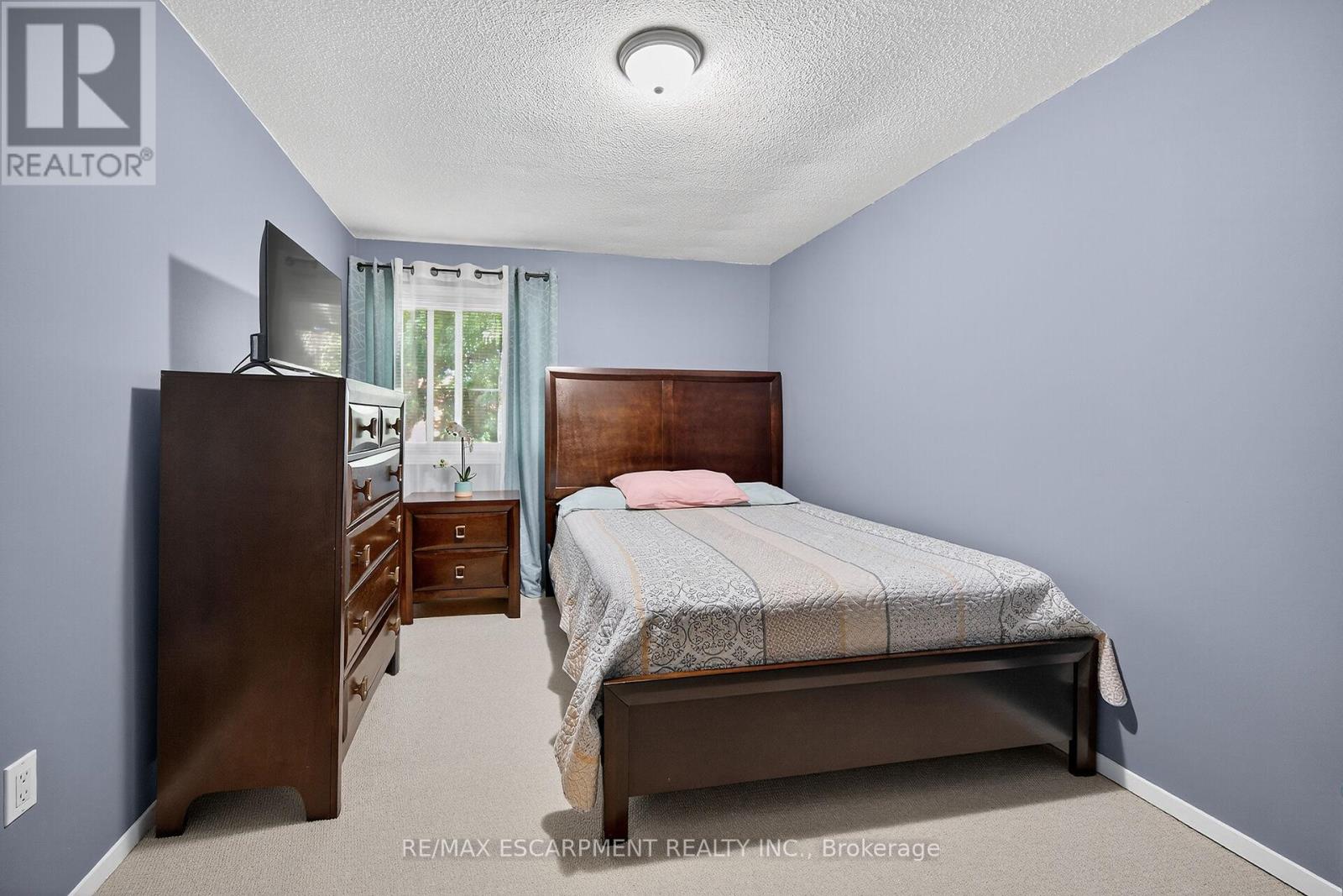 17 - 1550 Garth Street, Hamilton, Ontario  L9B 1T3 - Photo 33 - X12449063