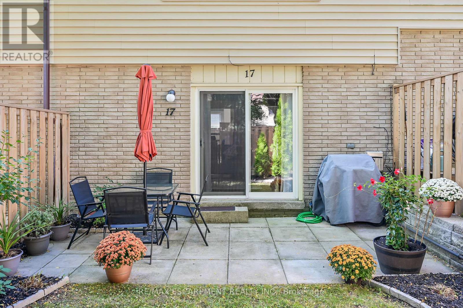 17 - 1550 Garth Street, Hamilton, Ontario  L9B 1T3 - Photo 36 - X12449063