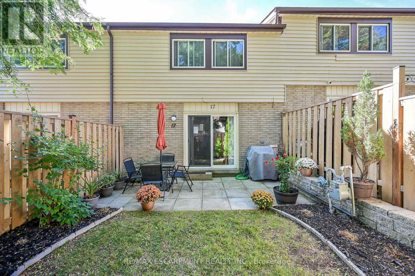 17 - 1550 Garth Street, Hamilton, Ontario  L9B 1T3 - Photo 37 - X12449063