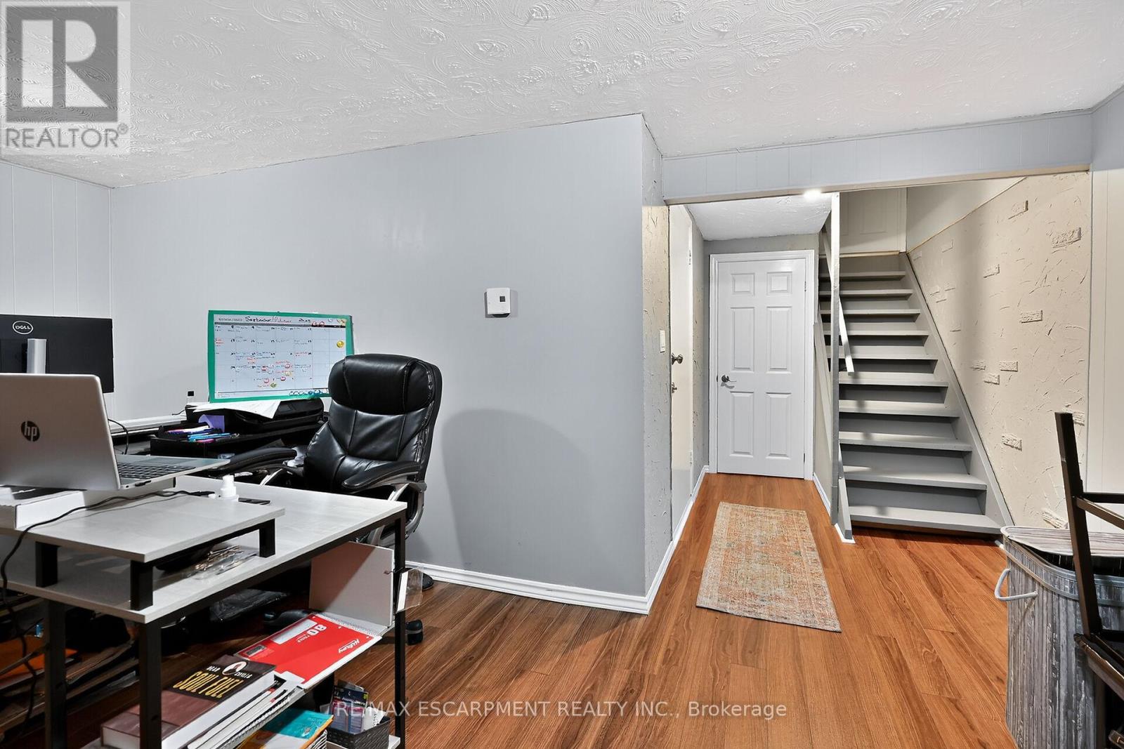 17 - 1550 Garth Street, Hamilton, Ontario  L9B 1T3 - Photo 44 - X12449063