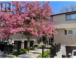 17 - 1550 GARTH STREET, Hamilton, Ontario
