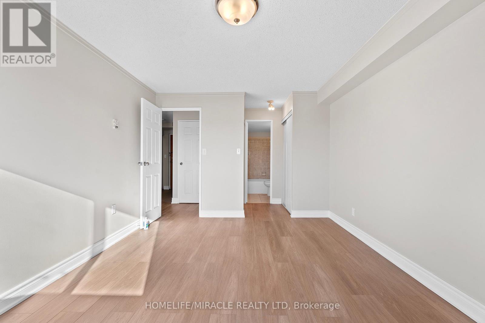 609 - 120 Barrett Court, Kingston, Ontario  K7L 5H6 - Photo 19 - X12449122