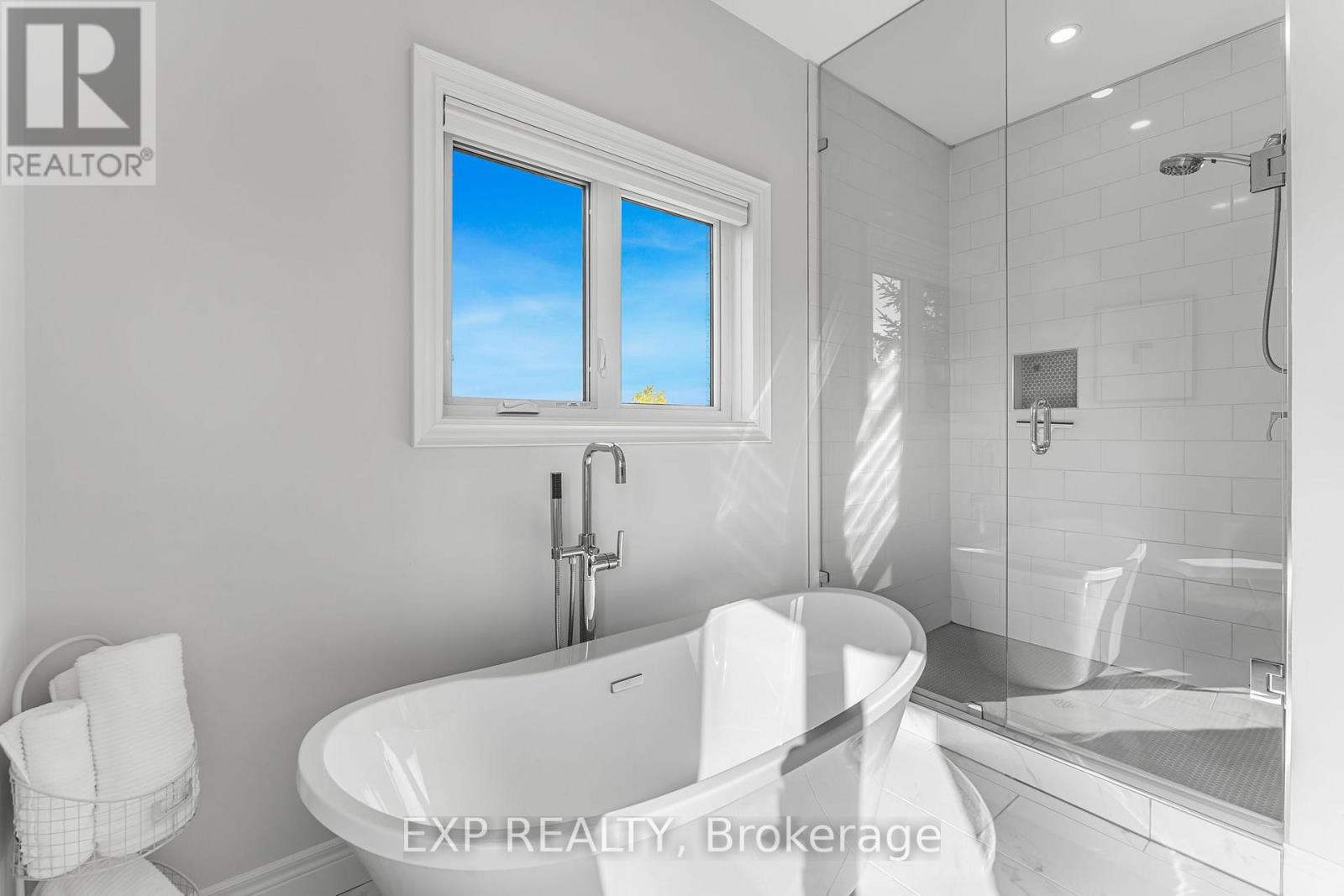 373373 6th Line, Amaranth, Ontario  L9W 0M4 - Photo 23 - X12449128