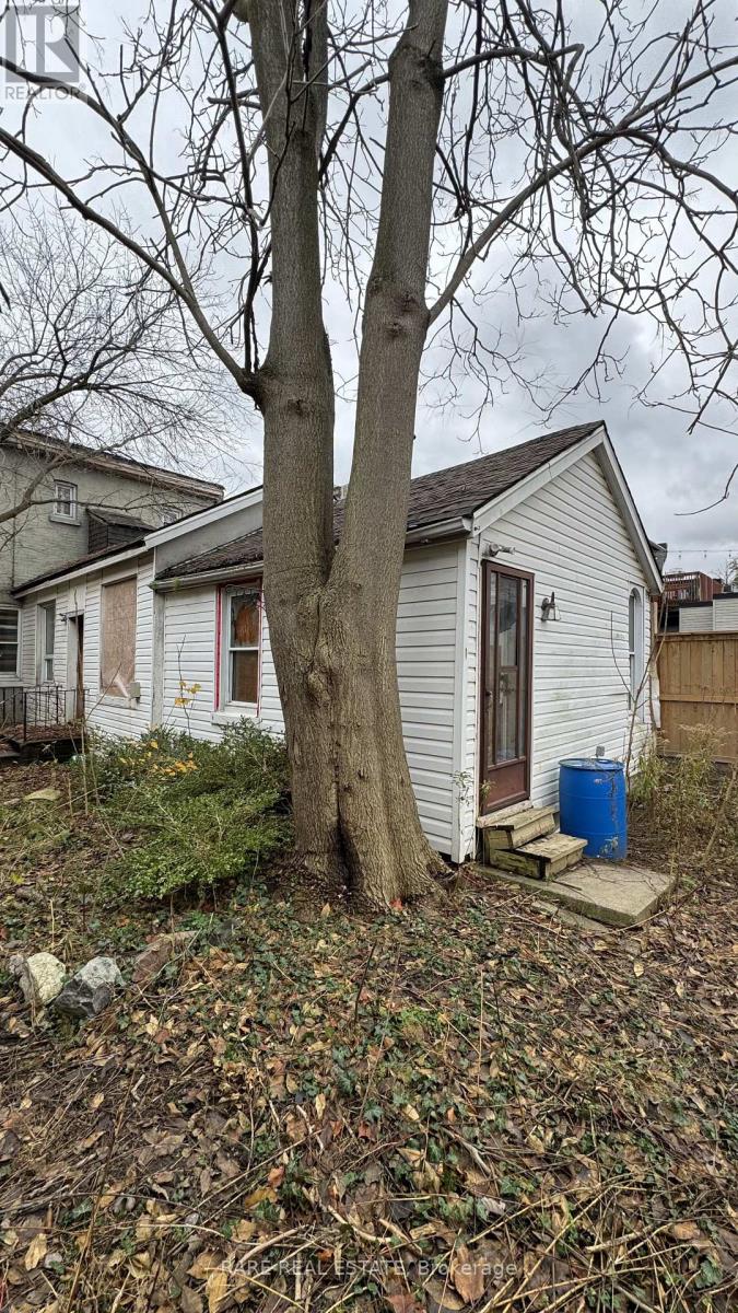 778-780 Dundas Street, London East, Ontario  N5W 2Z7 - Photo 13 - X12449141