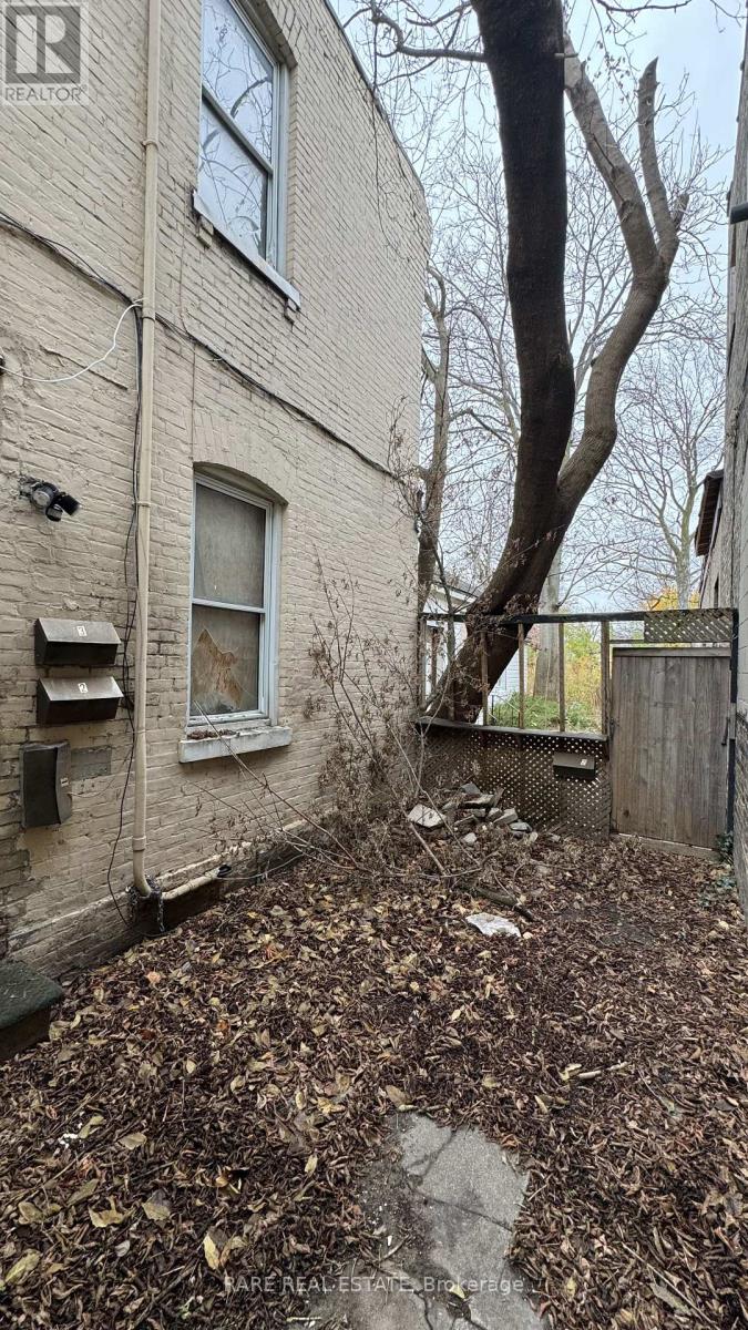 778-780 Dundas Street, London East, Ontario  N5W 2Z7 - Photo 8 - X12449141
