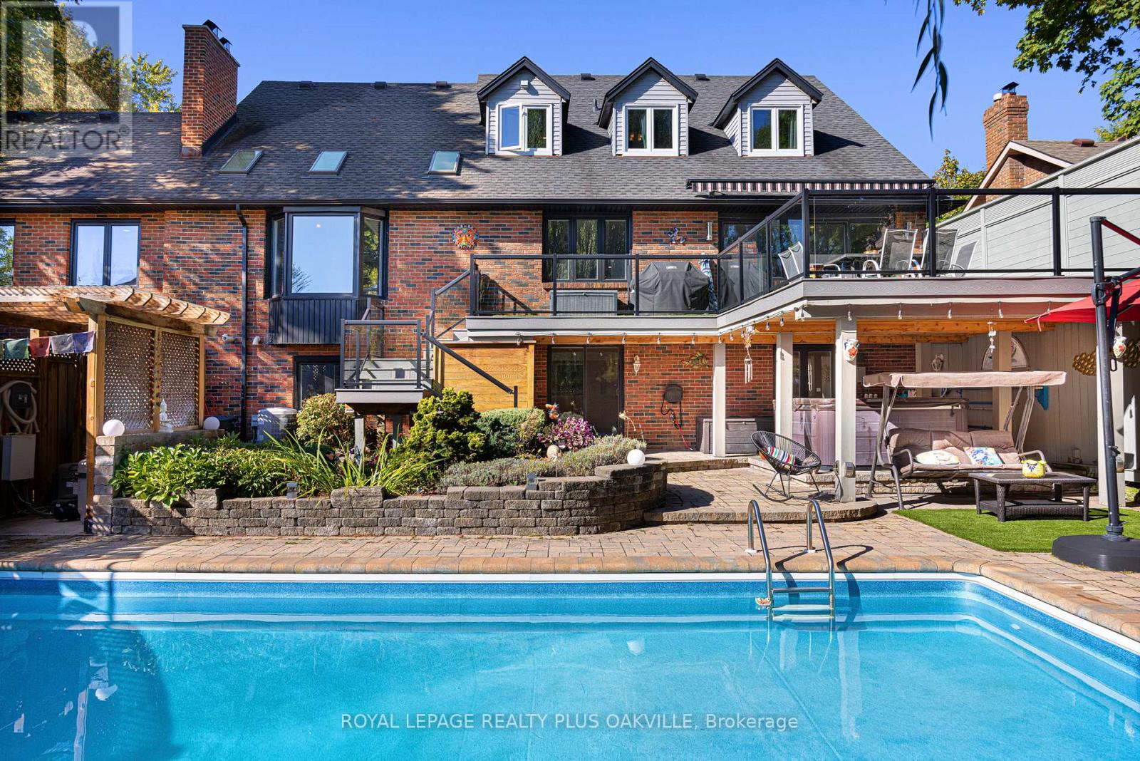 679 Green Ravine Drive, Hamilton, Ontario  L9G 4C7 - Photo 44 - X12449171