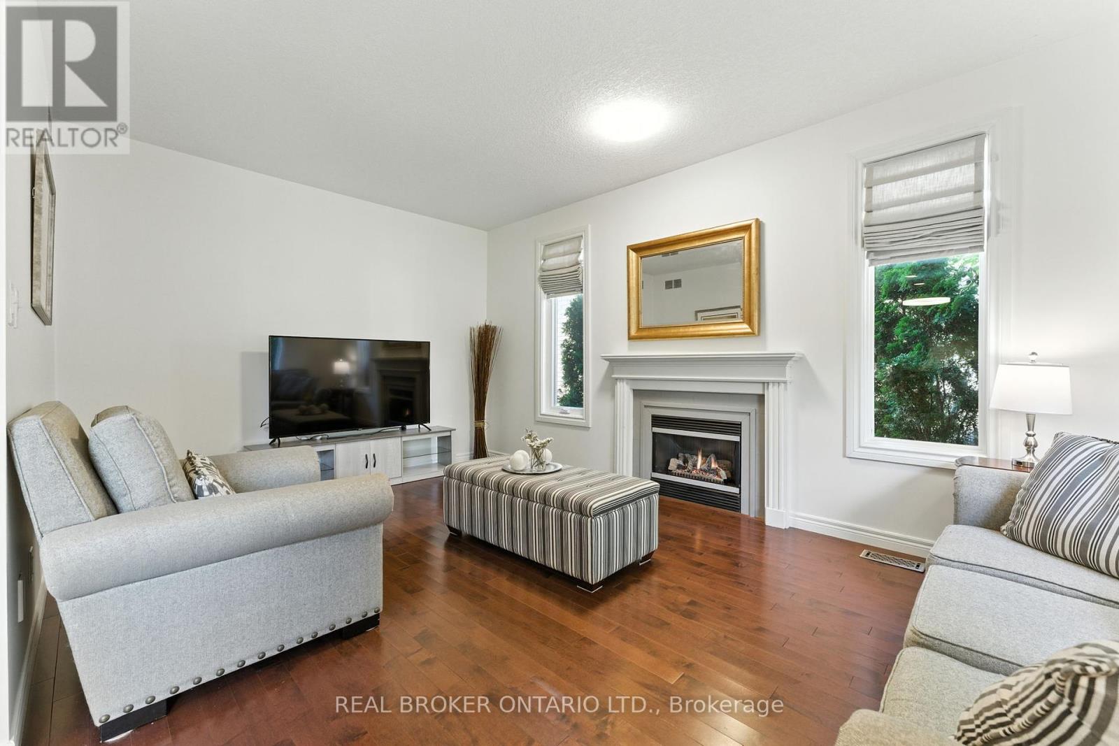 506 Eastbridge Boulevard, Waterloo, Ontario  N2K 3Z8 - Photo 14 - X12449172