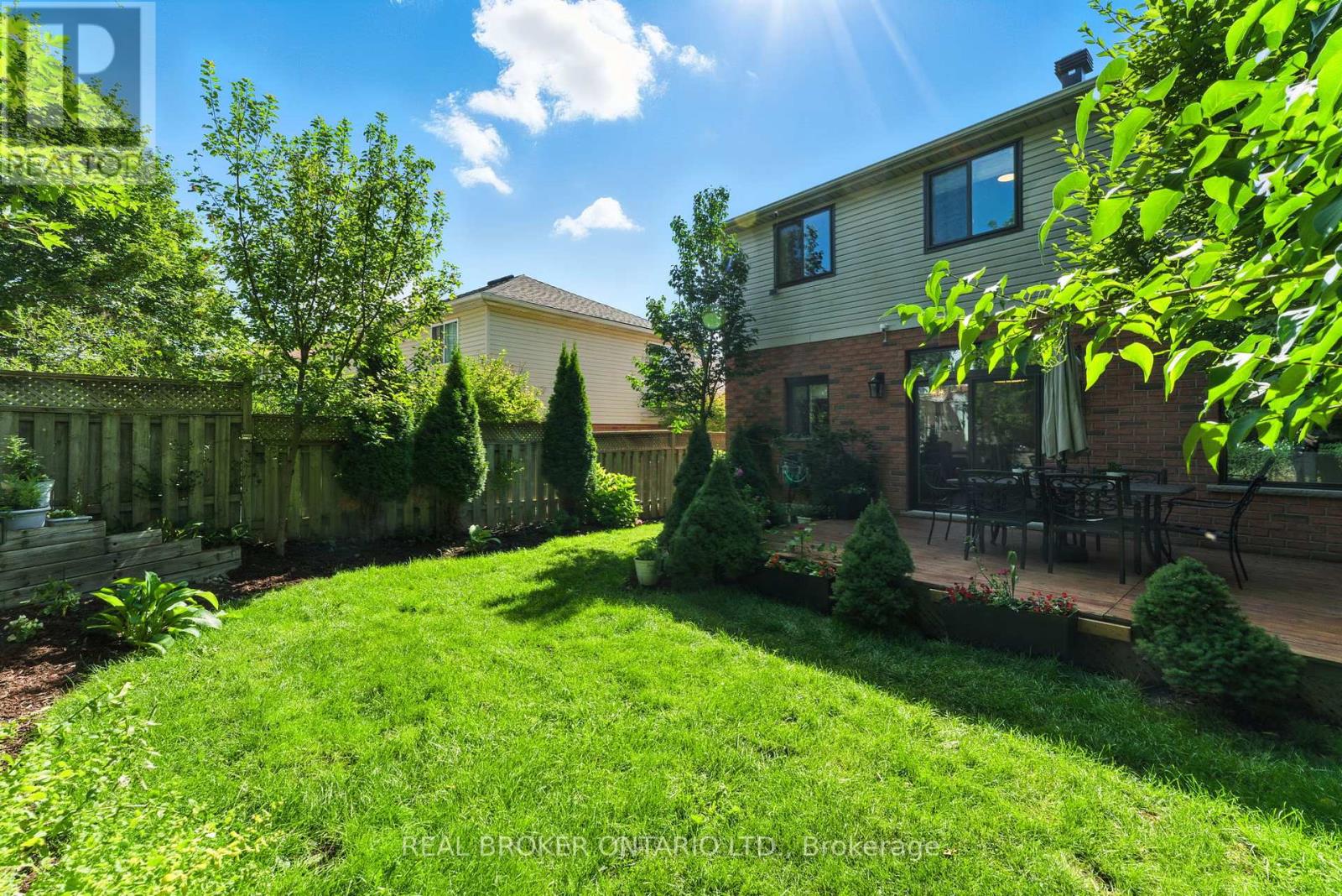 506 Eastbridge Boulevard, Waterloo, Ontario  N2K 3Z8 - Photo 39 - X12449172