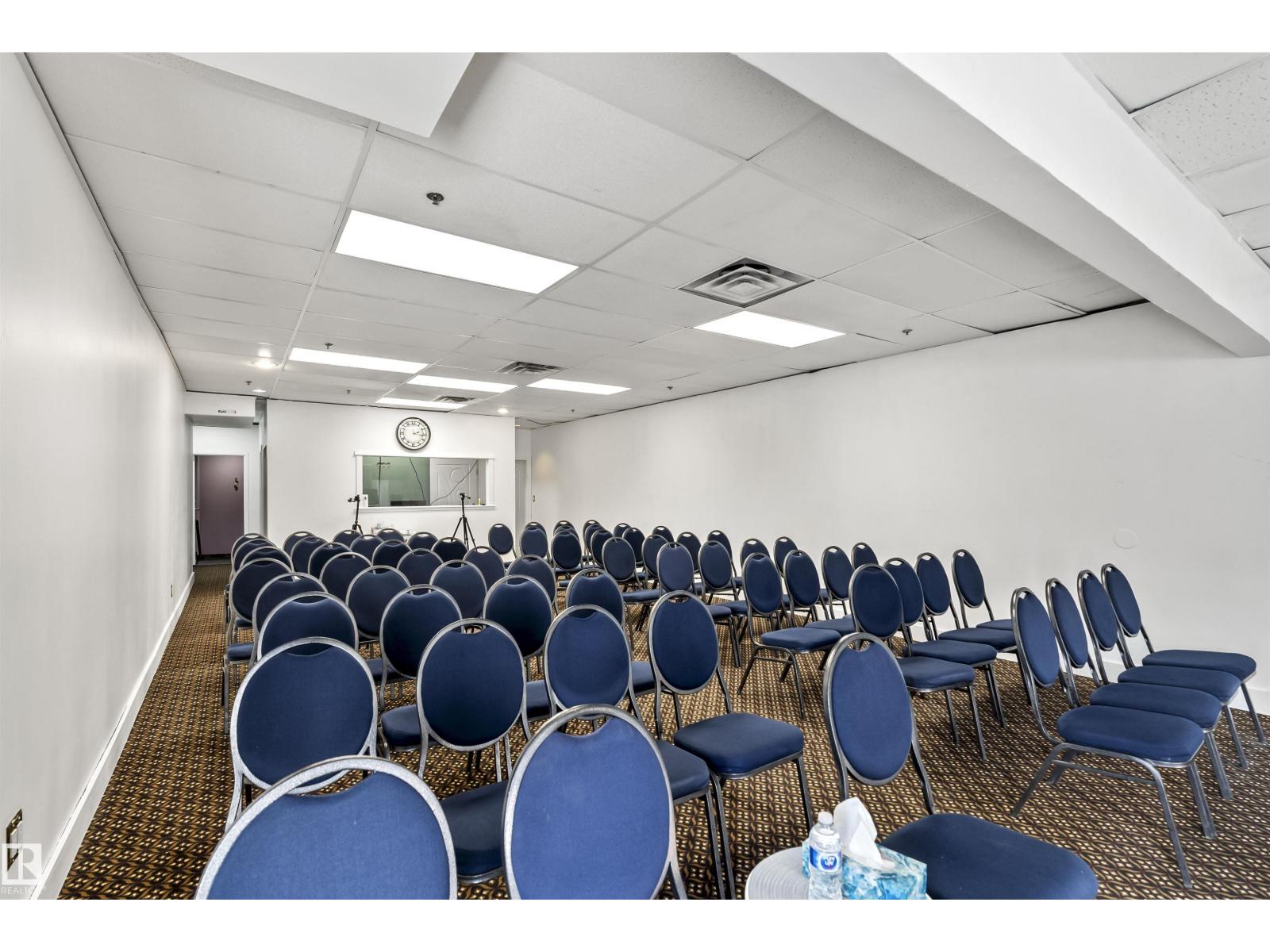 9241 34a Av Nw, Edmonton, Alberta  T6E 5T5 - Photo 4 - E4451503