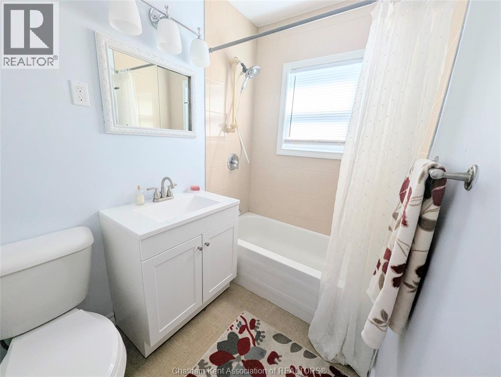 10 Meadowlea Road, Chatham, Ontario  N7M 5C4 - Photo 13 - 25025420