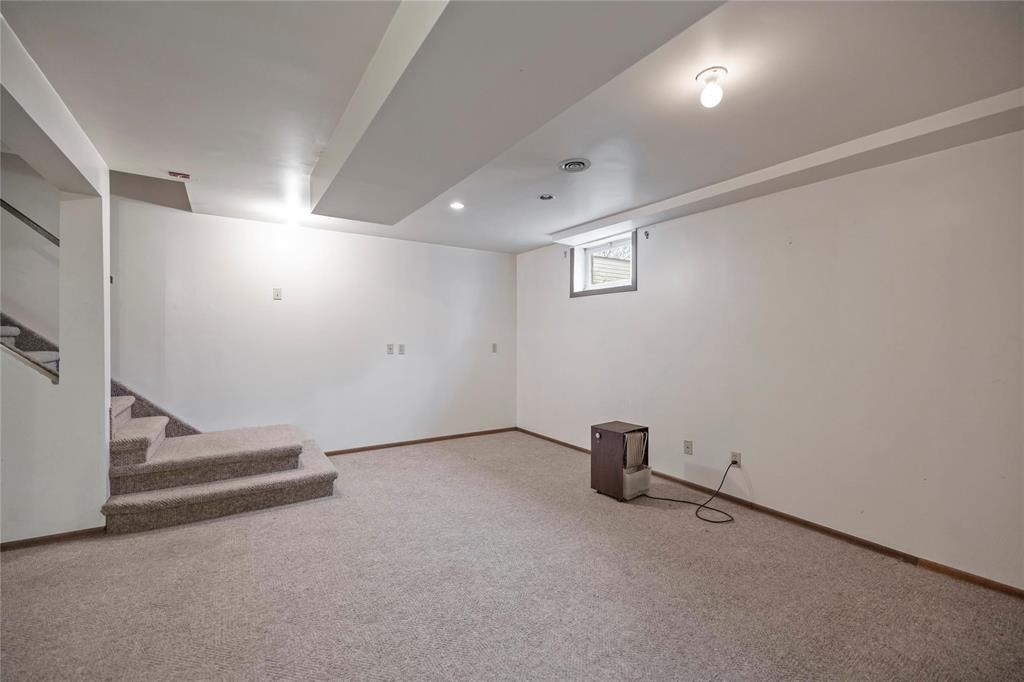 511 Penner Street, Steinbach, Manitoba  R5G 0G7 - Photo 15 - 202525869