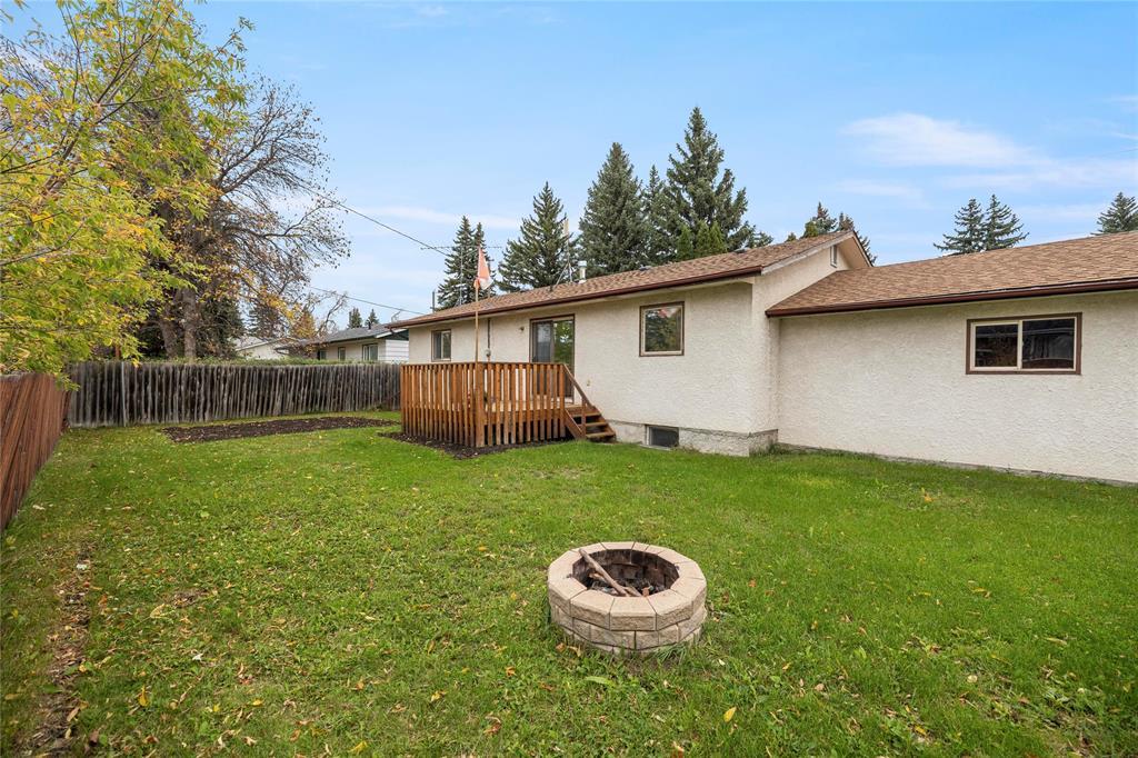511 Penner Street, Steinbach, Manitoba  R5G 0G7 - Photo 24 - 202525869