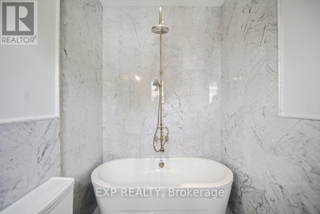 68 Davidson Drive, Vaughan, Ontario  L4L 1M3 - Photo 34 - N12425728