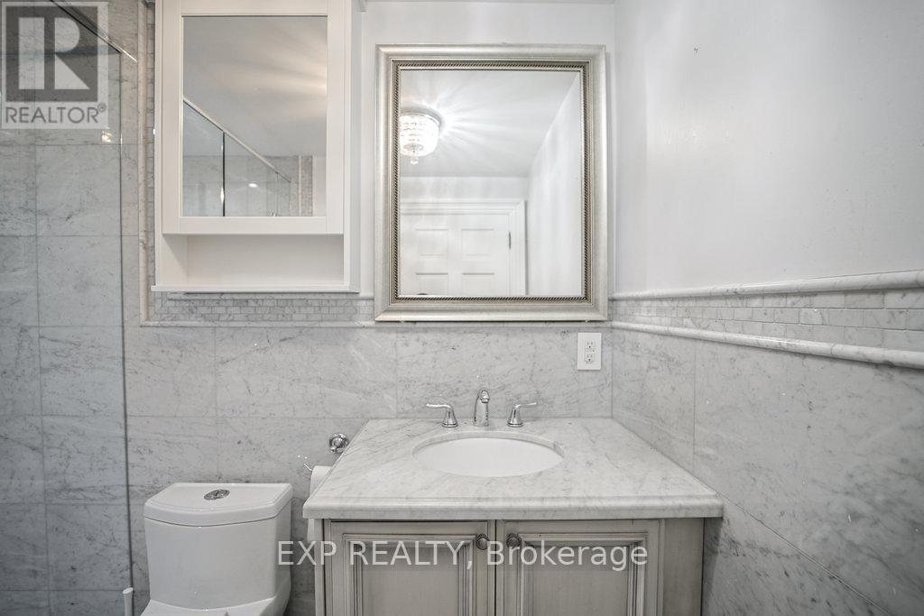 68 Davidson Drive, Vaughan, Ontario  L4L 1M3 - Photo 37 - N12425728