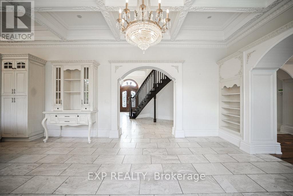 68 Davidson Drive, Vaughan, Ontario  L4L 1M3 - Photo 13 - N12425728