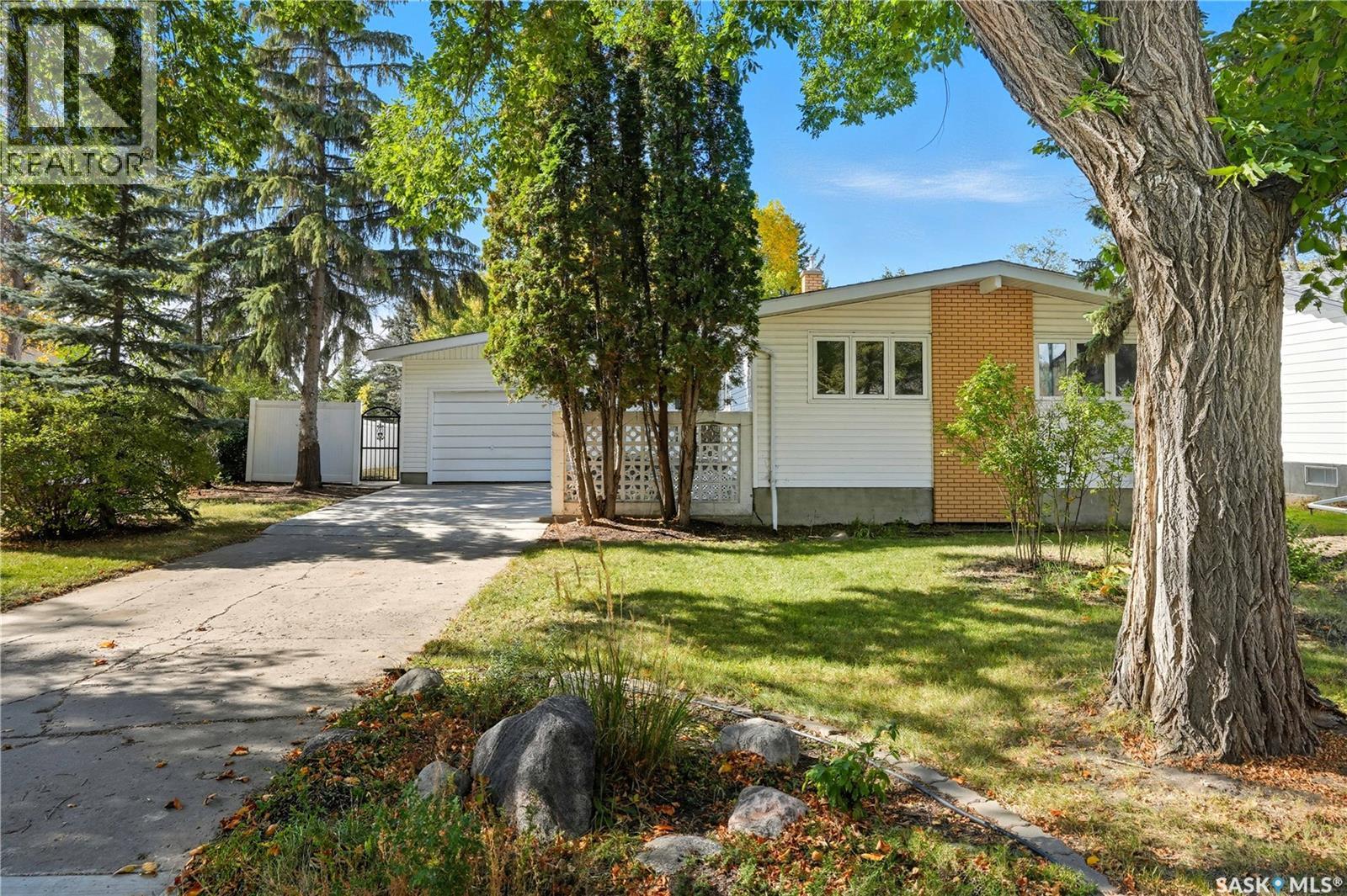 4624 Mctavish Street, Regina, Saskatchewan  S4S 3N2 - Photo 2 - SK020174