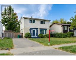 36 HERKLEY DRIVE, Brampton, Ontario