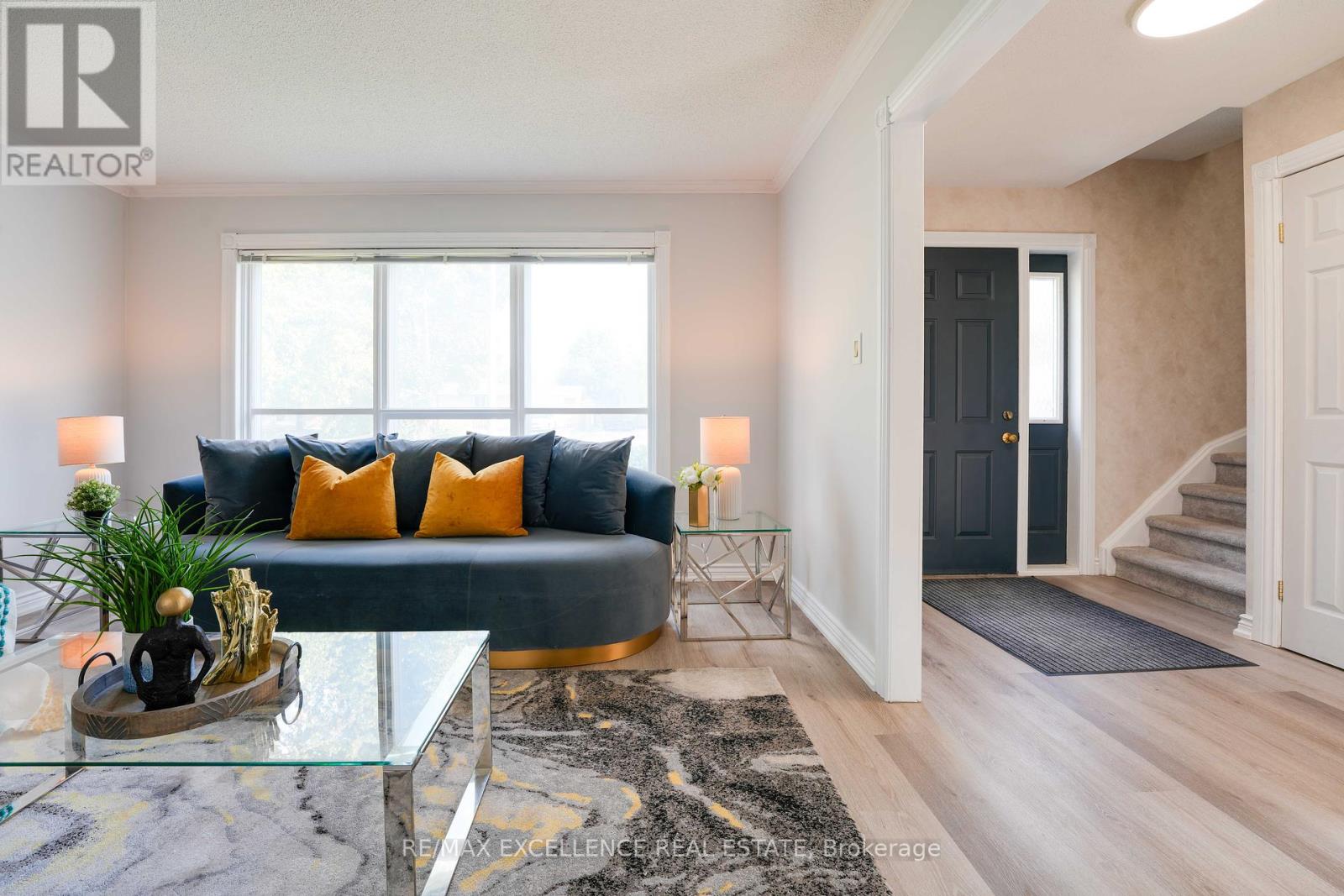 36 Herkley Drive, Brampton, Ontario  L6V 2E8 - Photo 8 - W12417516