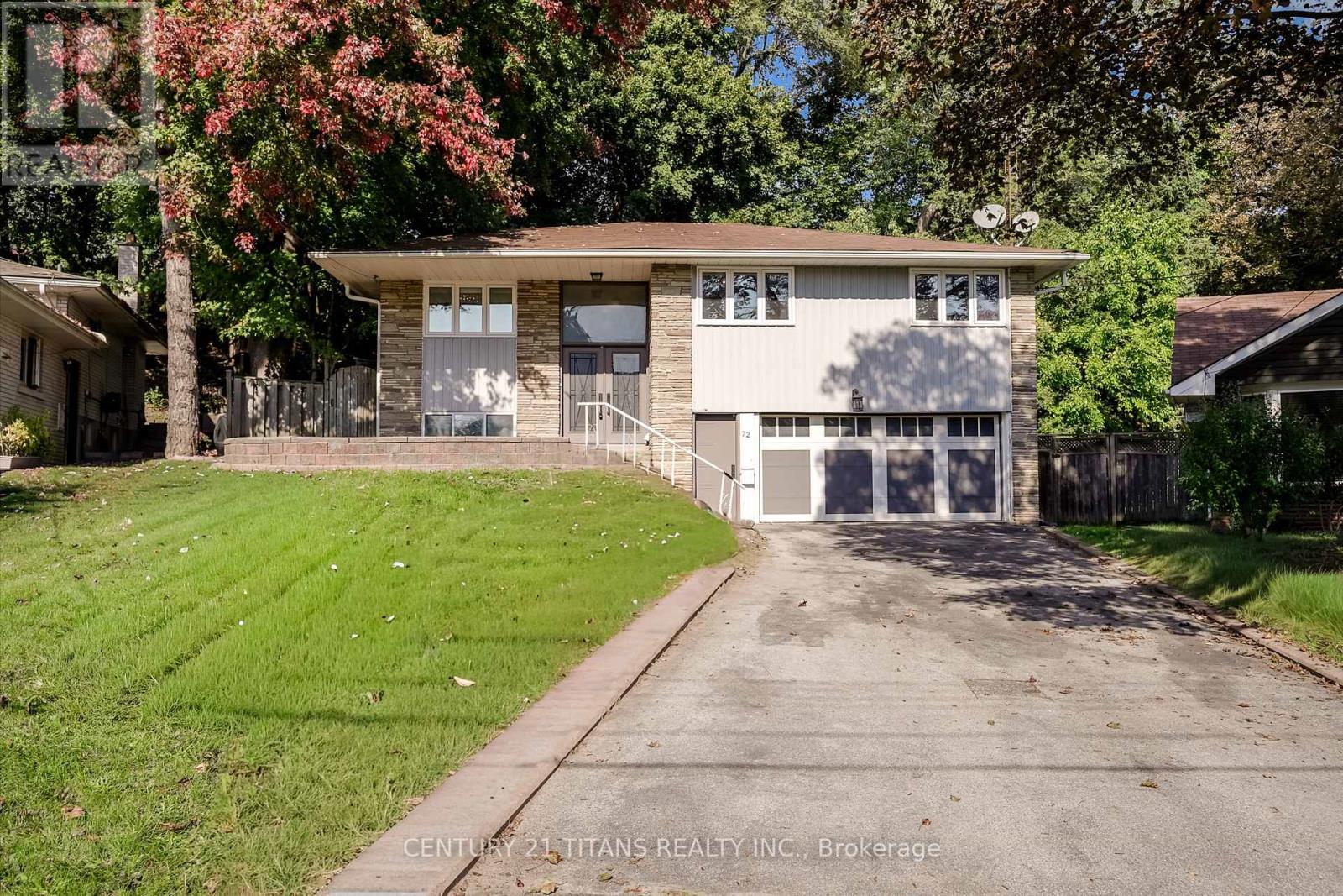 72 Felicity Drive, Toronto (Woburn), Ontario  M1H 1E3 - Photo 2 - E12441966