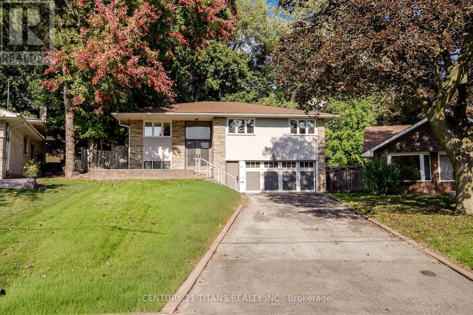 72 Felicity Drive, Toronto (Woburn), Ontario  M1H 1E3 - Photo 1 - E12441966