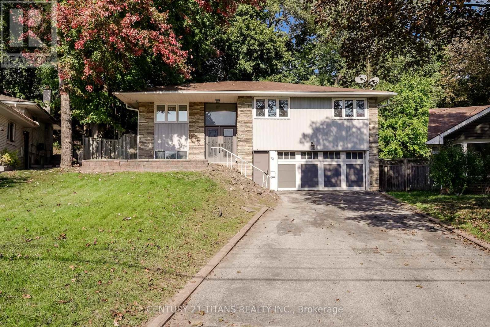 72 Felicity Drive, Toronto (Woburn), Ontario  M1H 1E3 - Photo 3 - E12441966