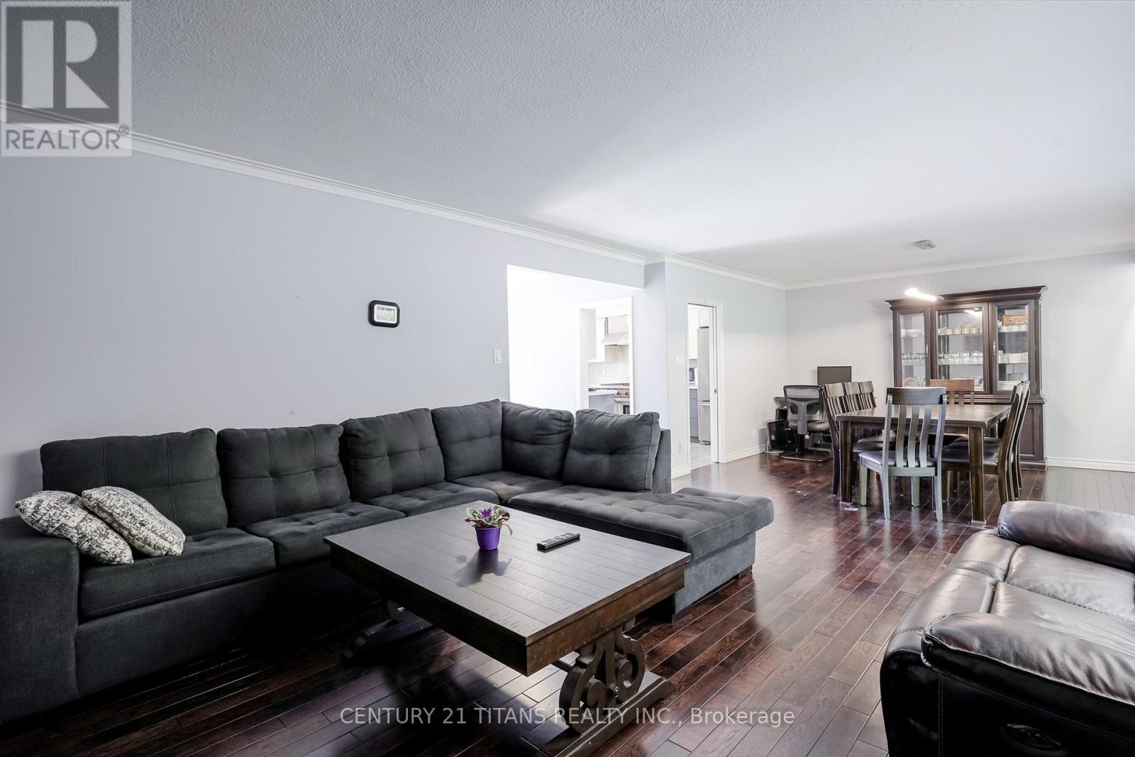 72 Felicity Drive, Toronto (Woburn), Ontario  M1H 1E3 - Photo 9 - E12441966
