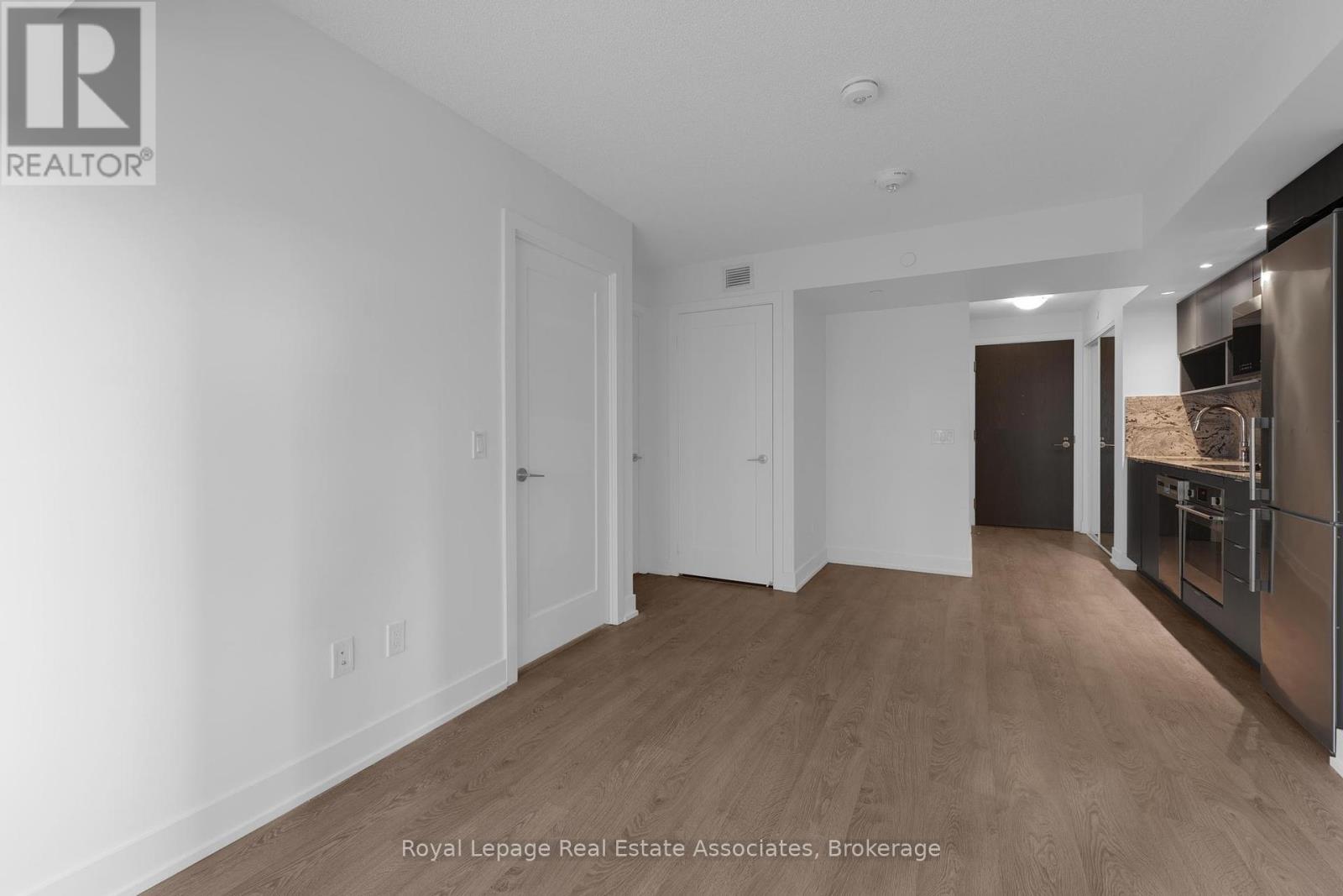 315 - 9 Mabelle Avenue, Toronto, Ontario  M9A 0E1 - Photo 7 - W12395360