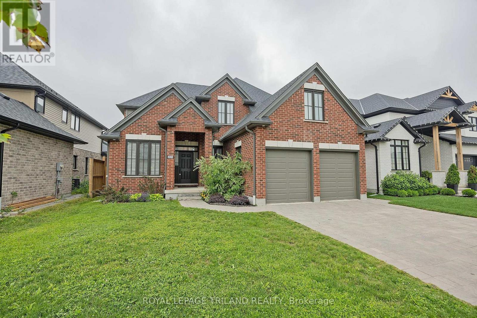 2005 Maddex Way, London North (North B), Ontario  N5X 0M8 - Photo 2 - X12339963