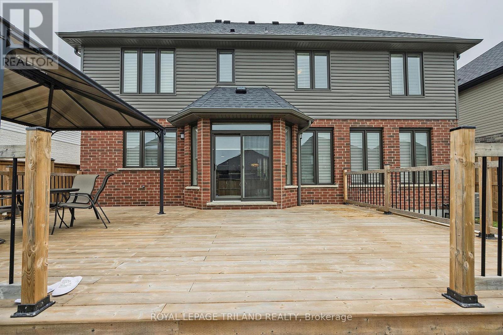 2005 Maddex Way, London North (North B), Ontario  N5X 0M8 - Photo 34 - X12339963