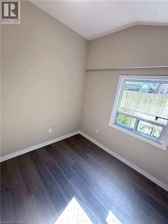 40 Cootes Drive, Dundas, Ontario  L9H 1B3 - Photo 7 - 40777136