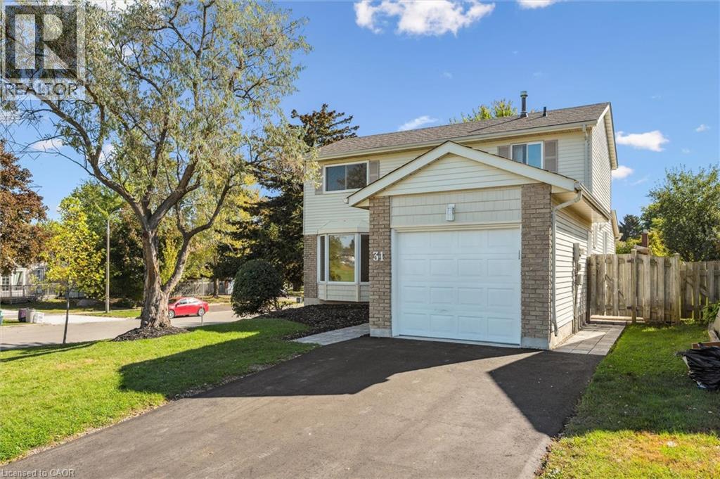 31 Parkland Crescent, Kitchener, Ontario  N2N 1R5 - Photo 2 - 40776004