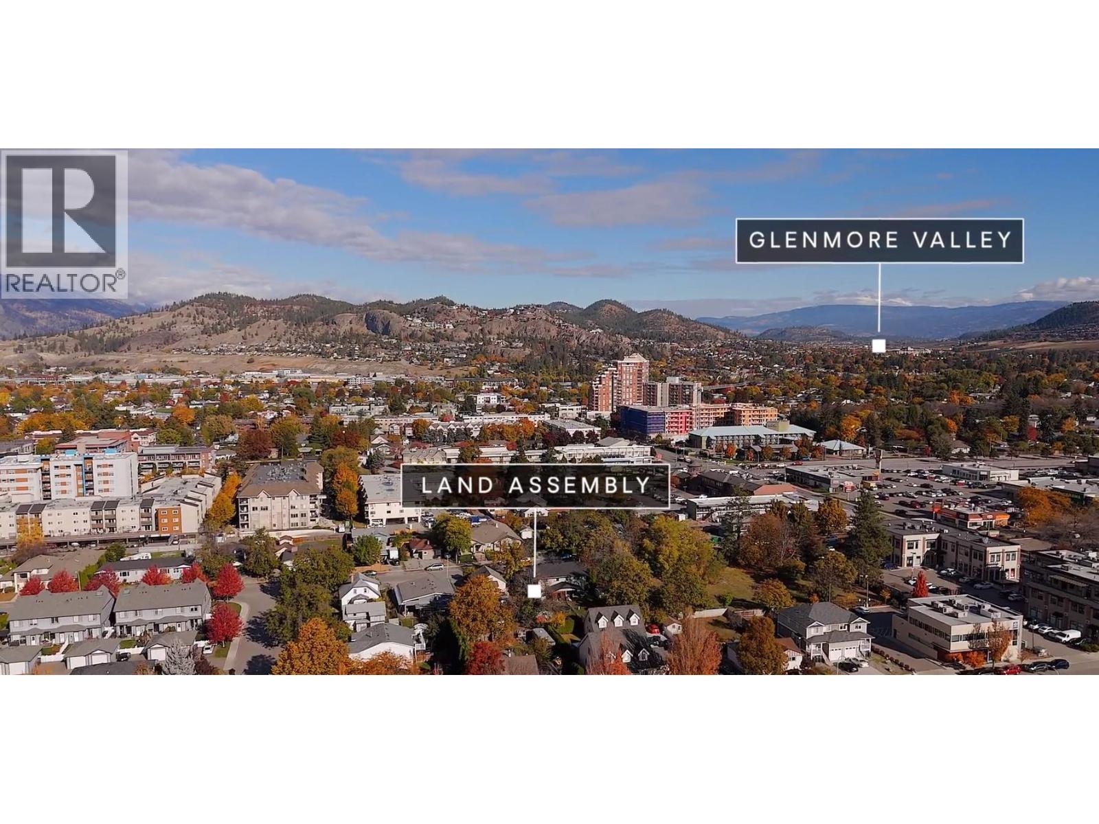 1033 / 1035 Laurier Avenue, Kelowna, British Columbia  V1Y 6B2 - Photo 3 - 10365162