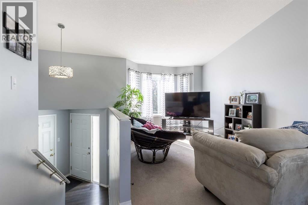 188 Cougar Way N, Lethbridge, Alberta  T1H 6P4 - Photo 4 - A2259332