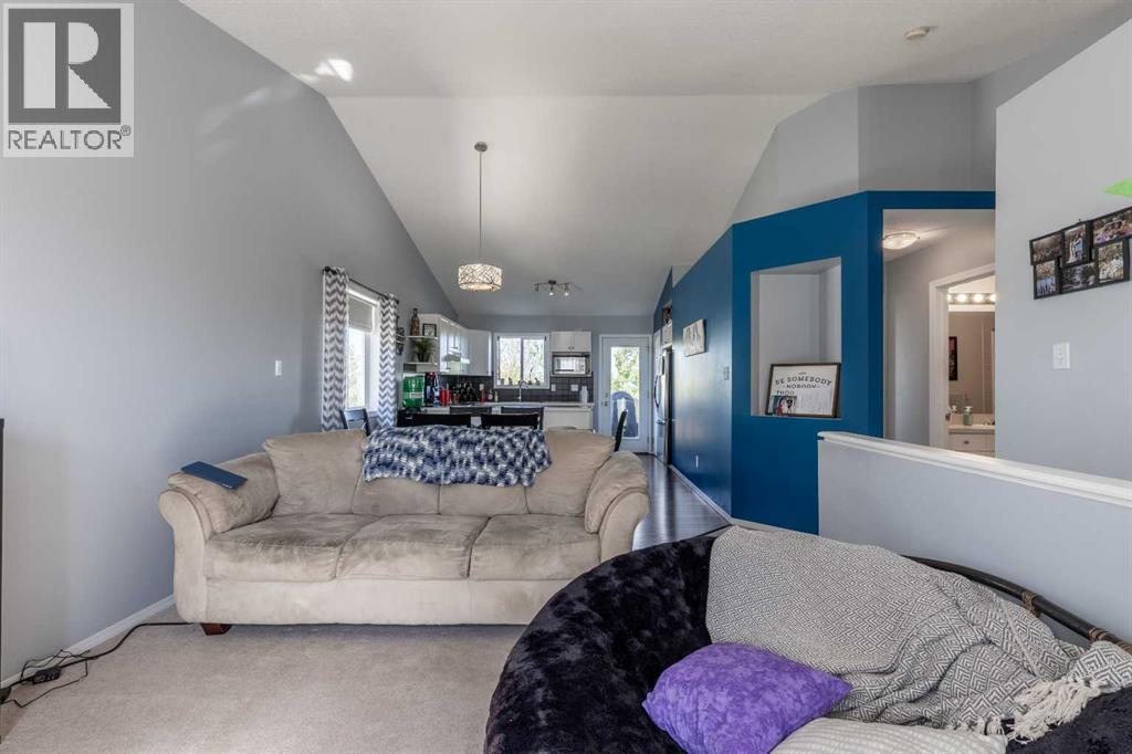 188 Cougar Way N, Lethbridge, Alberta  T1H 6P4 - Photo 6 - A2259332