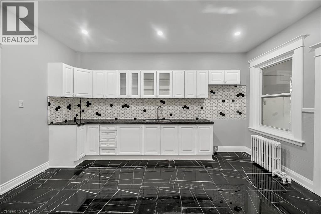 172 Sherman Avenue S, Hamilton, Ontario  L8M 2P9 - Photo 14 - 40755087