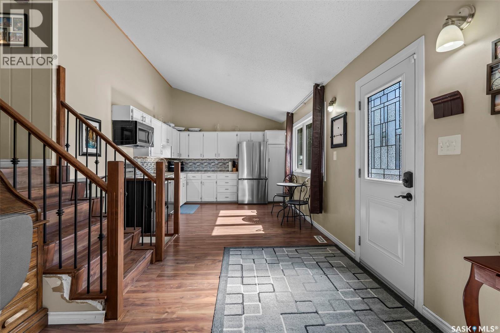 178 Neatby Crescent, Saskatoon, Saskatchewan  S7M 4W7 - Photo 5 - SK015940