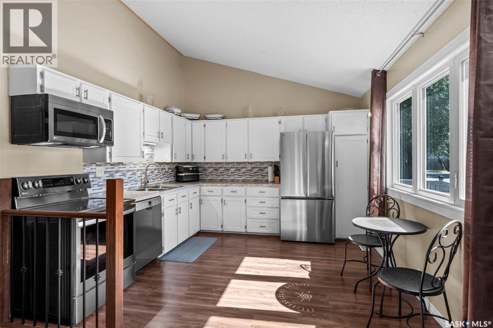 178 Neatby Crescent, Saskatoon, Saskatchewan  S7M 4W7 - Photo 6 - SK015940