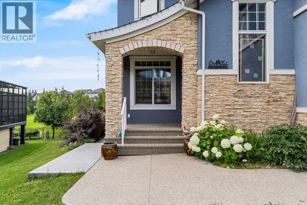 136 Stonemere Close, Chestermere, Alberta  T1X 0C4 - Photo 3 - A2246883