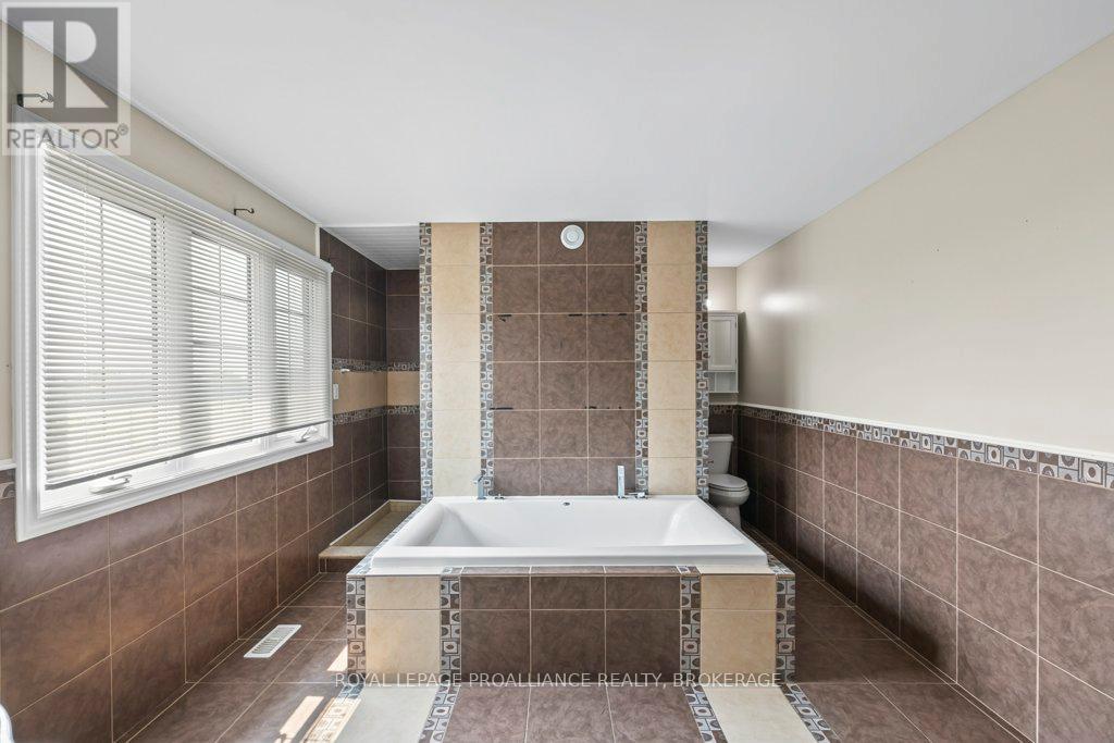 1058 Lucas Road, Loyalist, Ontario  K0H 2H0 - Photo 29 - X12449354