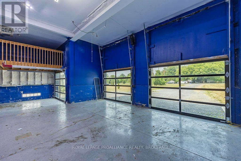 1058 Lucas Road, Loyalist, Ontario  K0H 2H0 - Photo 44 - X12449354