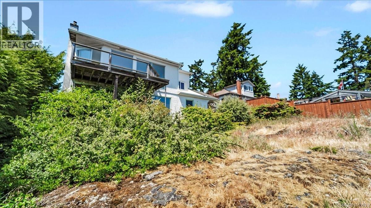 304 Bessborough Ave, View Royal, British Columbia  V9B 1T7 - Photo 5 - 1015591
