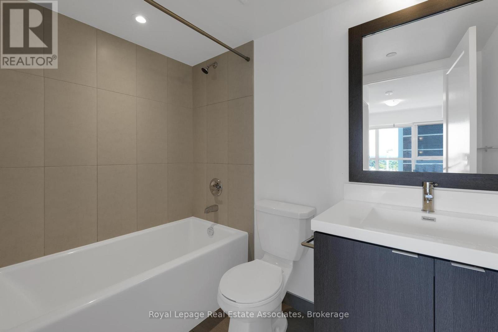 1516 - 9 Mabelle Avenue, Toronto, Ontario  M9A 0E1 - Photo 15 - W12359669