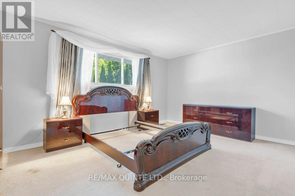 53 Water Street, Quinte West, Ontario  K8V 4M1 - Photo 20 - X12449497